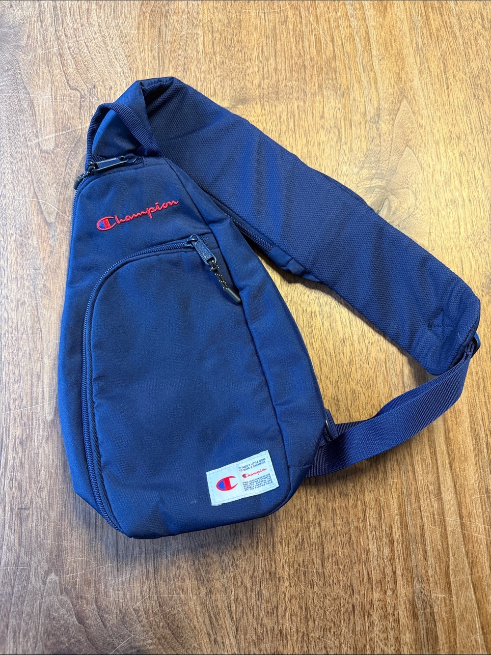CHAMPION Sling Bag